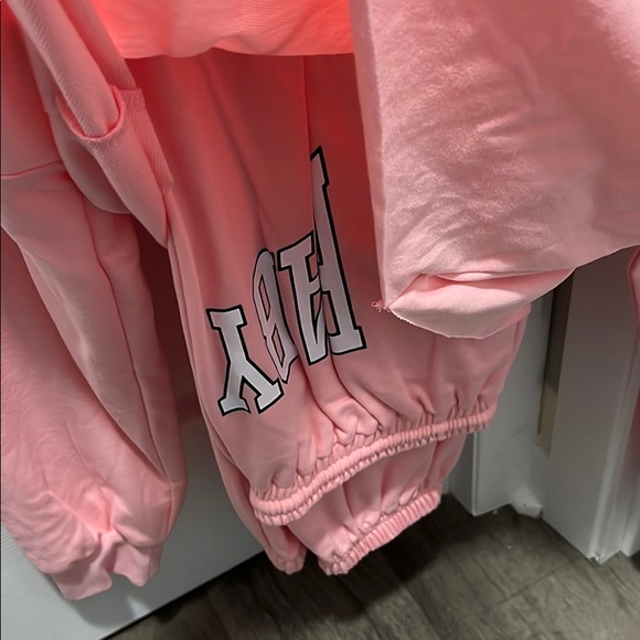 BABYGIRL Two Piece Set - Picture 3 of 3